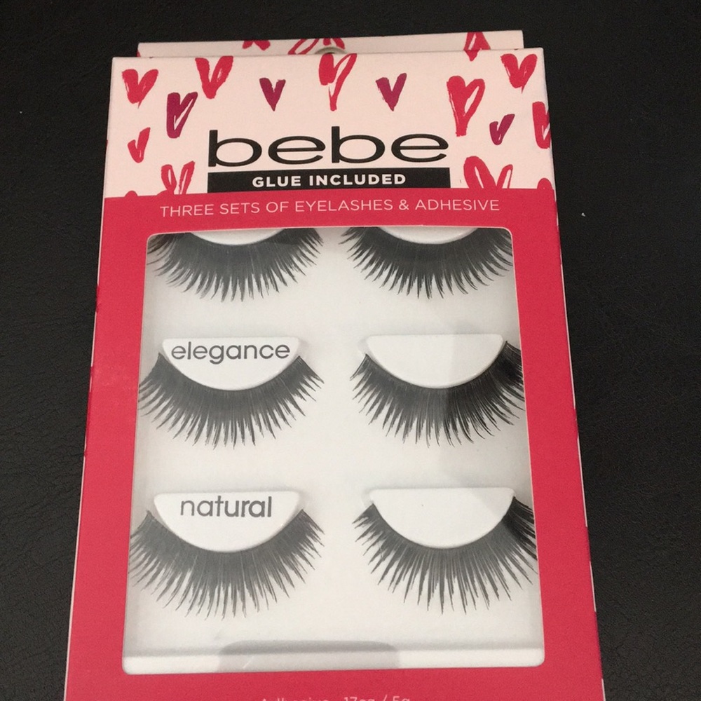 - 3 Pairs bebe eyelashes with glue